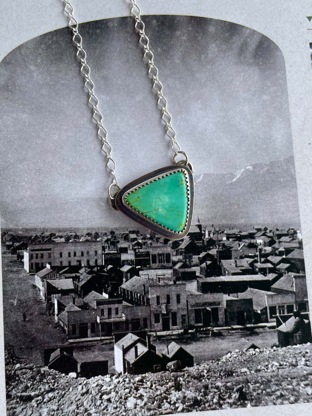 The Venable Peak Necklace